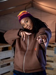 LINDSAY BADNESS – HIP HOP